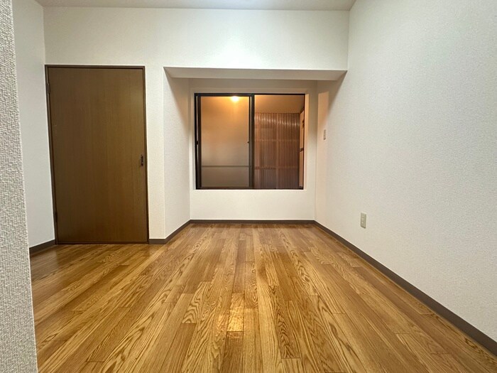 物件内観写真15　(廊下)