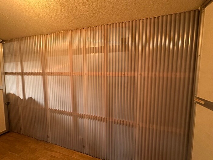 物件内観写真17　(室内からの展望)