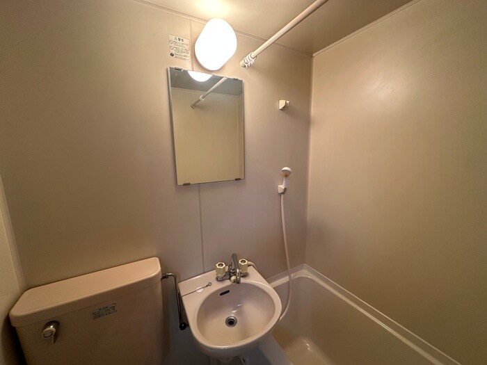 物件内観写真18　(洗面)