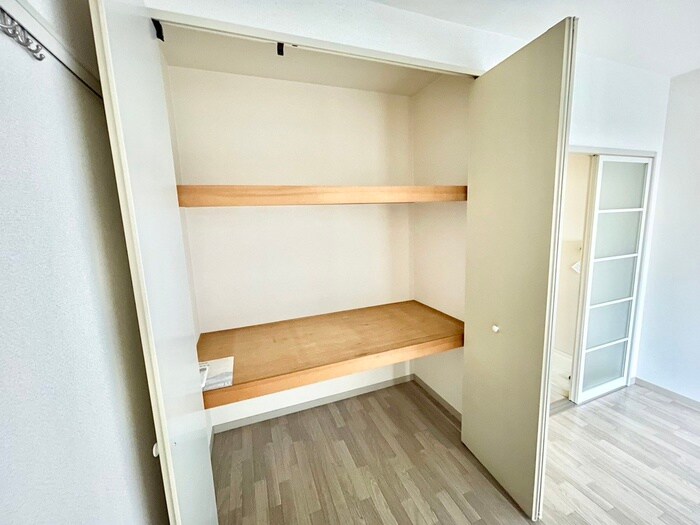物件内観写真13　(収納)