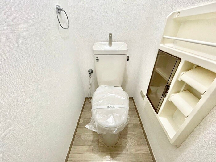 物件内観写真15　(トイレ)