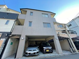 エレガンス西院外観写真