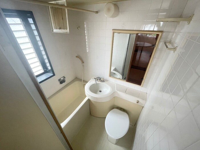 物件内観写真12　(バス／シャワールーム等)