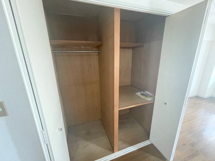 物件内観写真15　(収納)