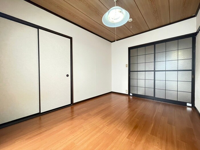 物件内観写真8　(居室)