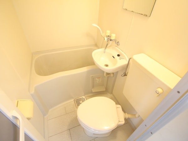 バス／シャワールーム等