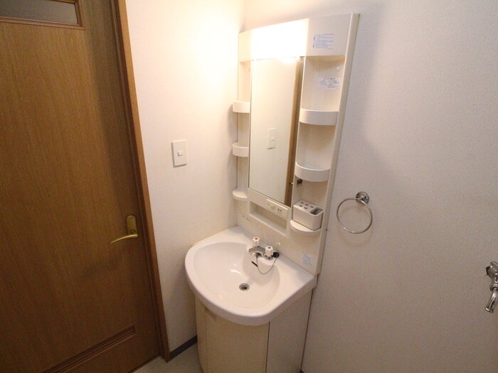 物件内観写真11　(洗面)