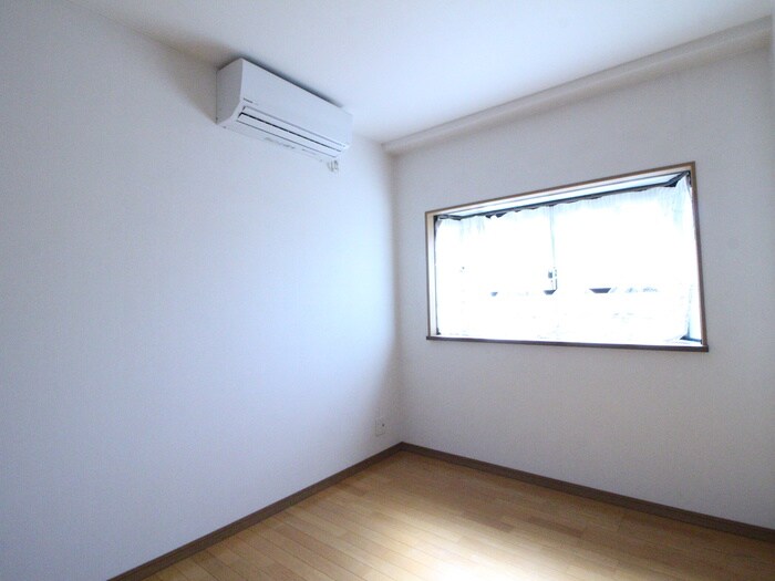 物件内観写真18　(居室)