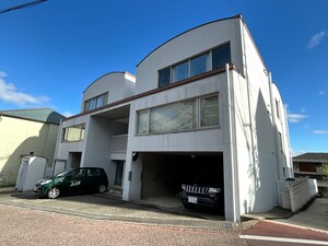 ＡＺマンション外観写真