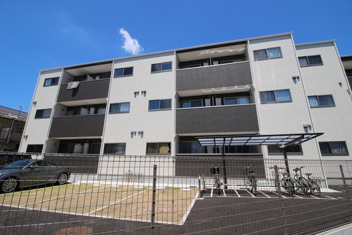 物件外観写真6　(外観写真)