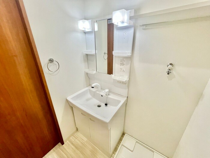 物件内観写真14　(洗面)