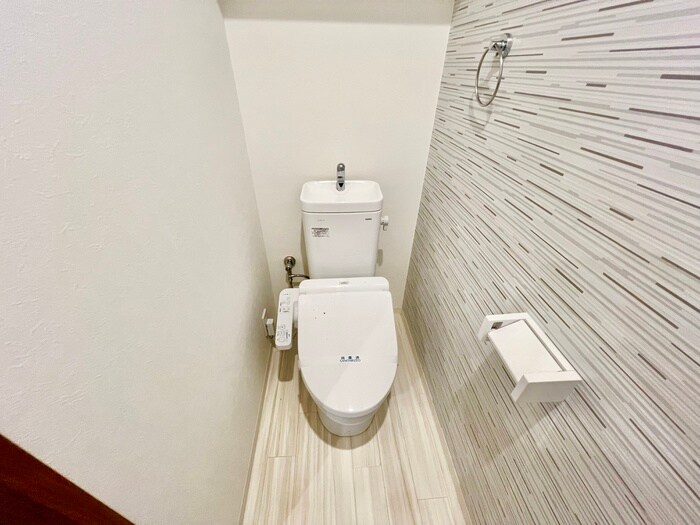 物件内観写真15　(トイレ)