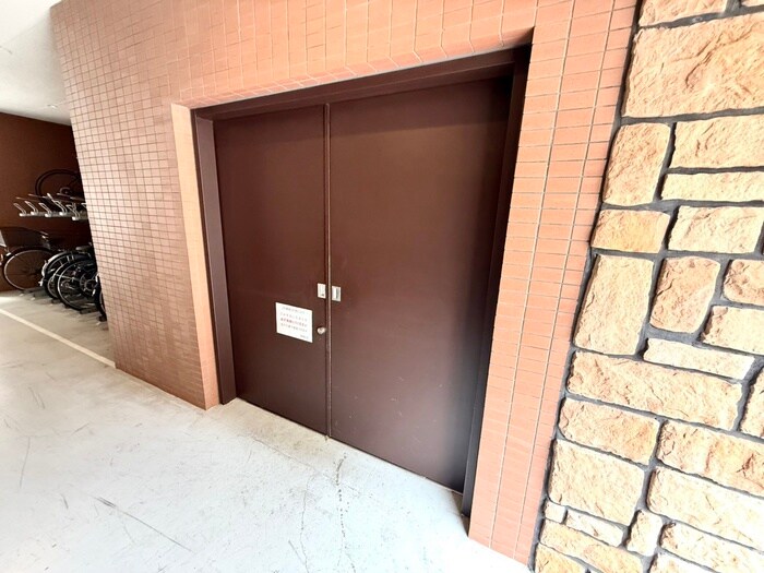 物件外観写真6　(建物設備)