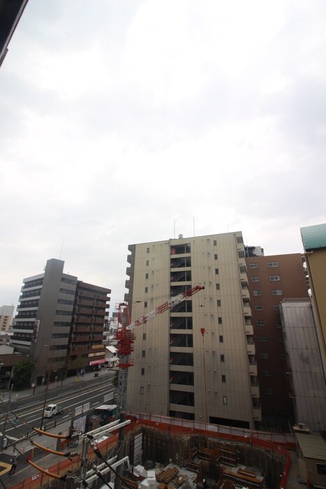 物件内観写真22　(室内からの展望)