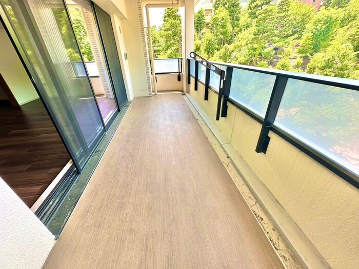 物件内観写真17　(ベランダ・バルコニー)