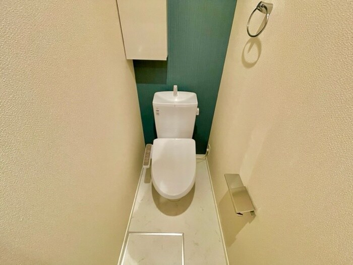 物件内観写真12　(トイレ)