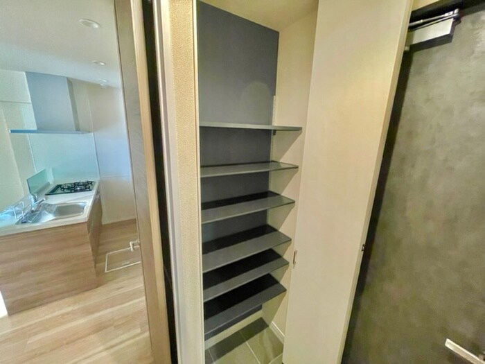 物件内観写真17　(靴箱)