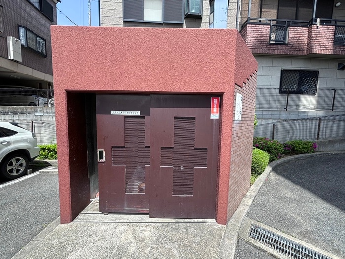 物件外観写真4　(建物設備)