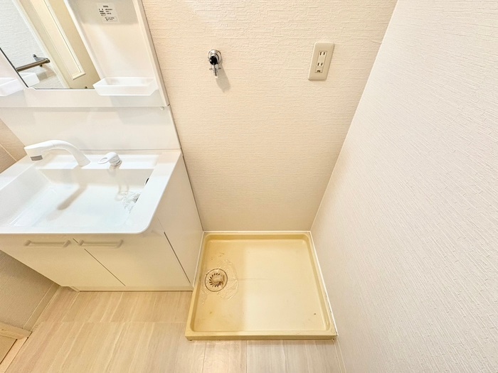 物件内観写真21　(洗濯機置場)