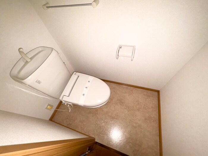 物件内観写真10　(トイレ)