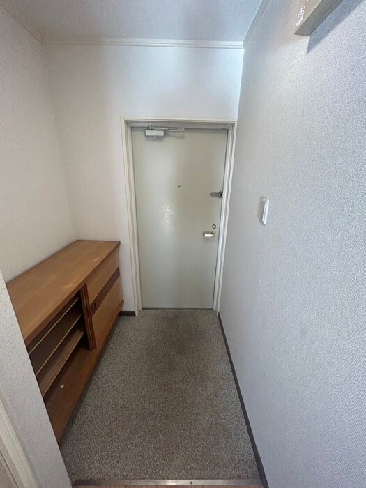 物件内観写真22　(玄関)