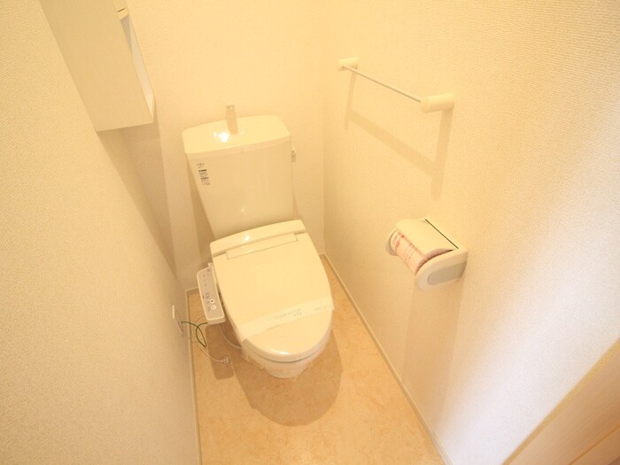 物件内観写真12　(トイレ)