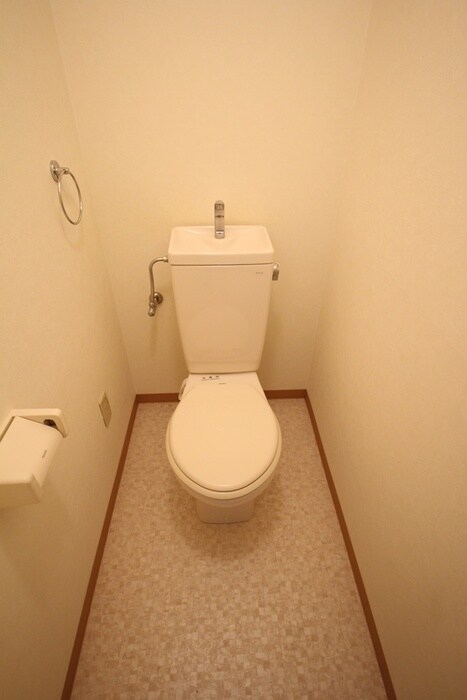 物件内観写真10　(トイレ)