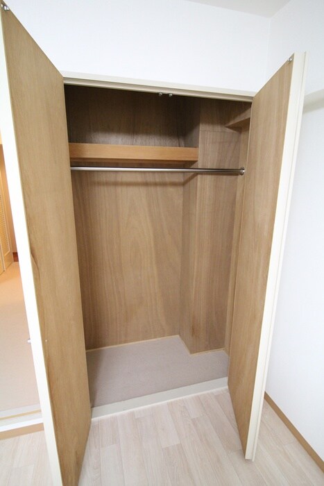 物件内観写真11　(収納)