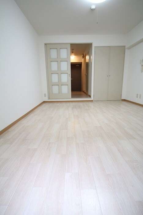 物件内観写真13　(居室)