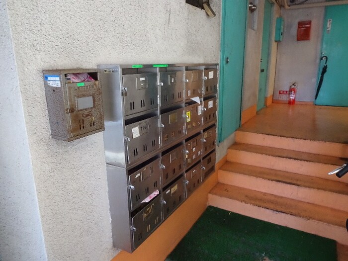 物件外観写真6　(建物設備)