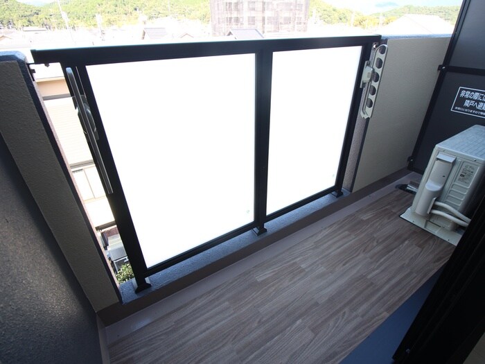 物件内観写真11　(ベランダ・バルコニー)