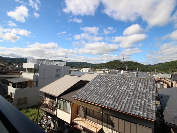 物件内観写真13　(室内からの展望)