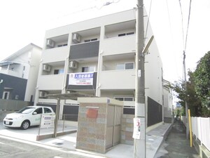 アーバンフォレスト高石外観写真