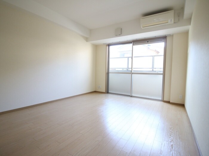 物件内観写真16　(居室)