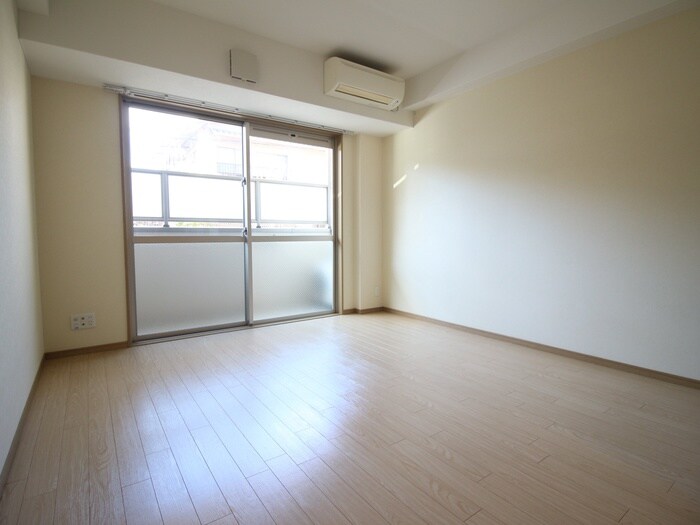 物件内観写真17　(居室)