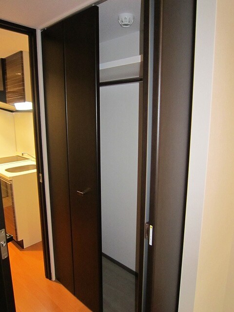 物件内観写真11　(収納)