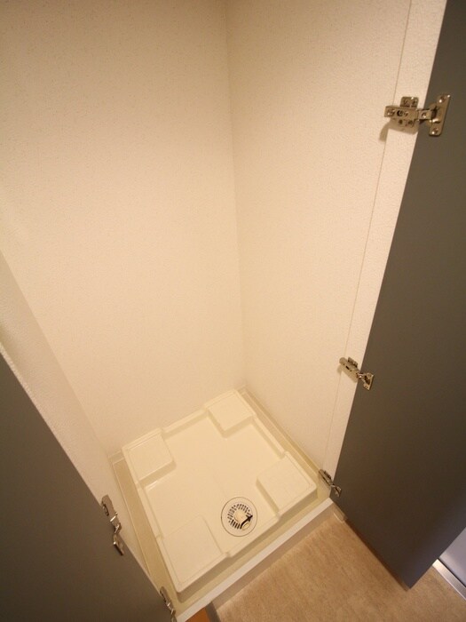 物件内観写真20　(洗濯機置場)