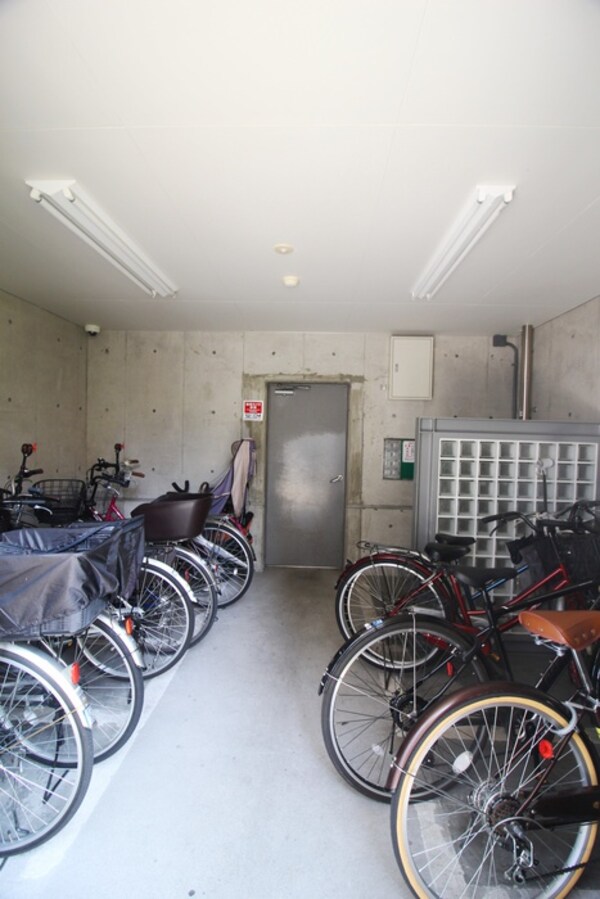 駐輪場