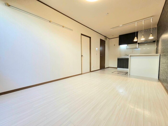 物件内観写真5　(居室)