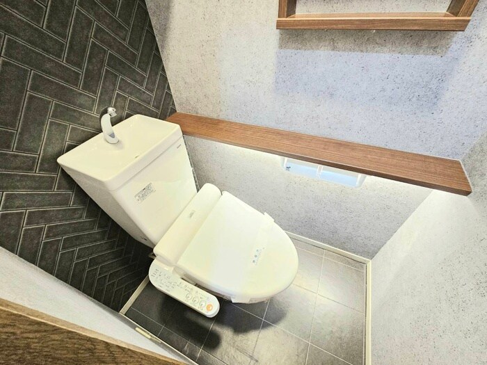 物件内観写真16　(トイレ)