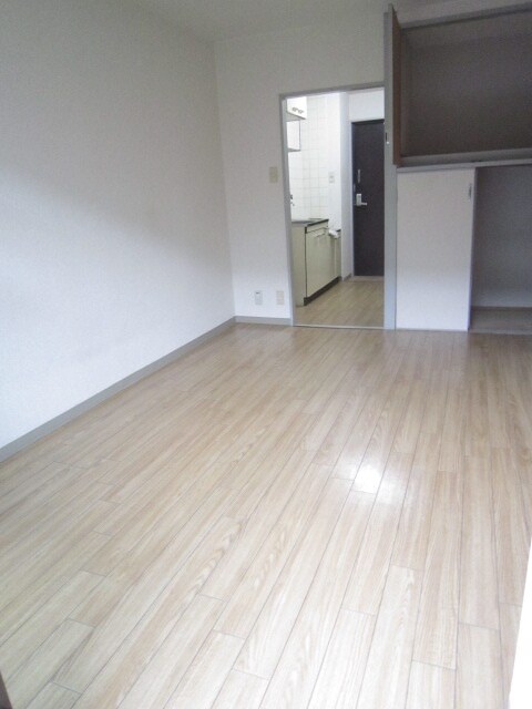 物件内観写真5　(居室)