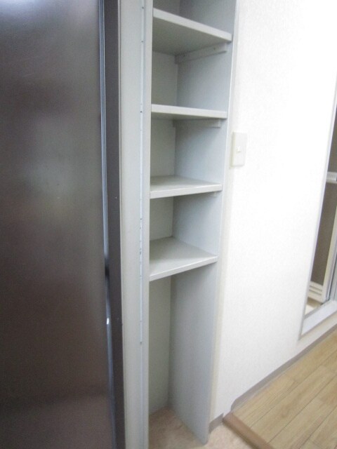 物件内観写真11　(靴箱)