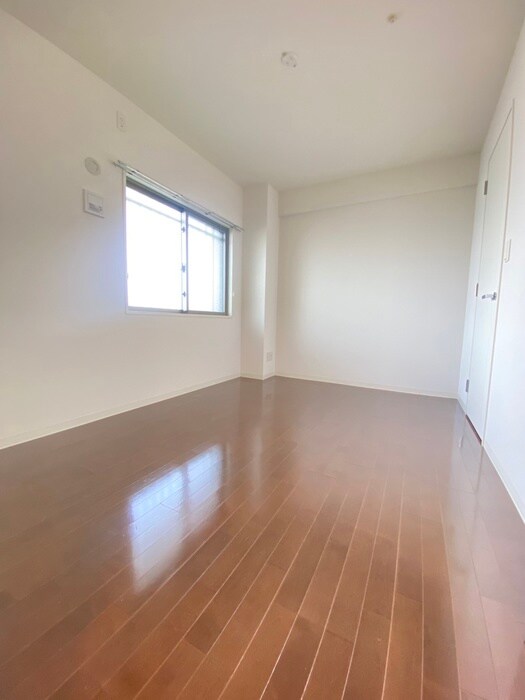 物件内観写真14　(居室)