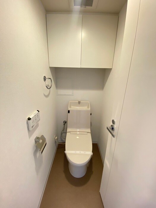 物件内観写真15　(トイレ)