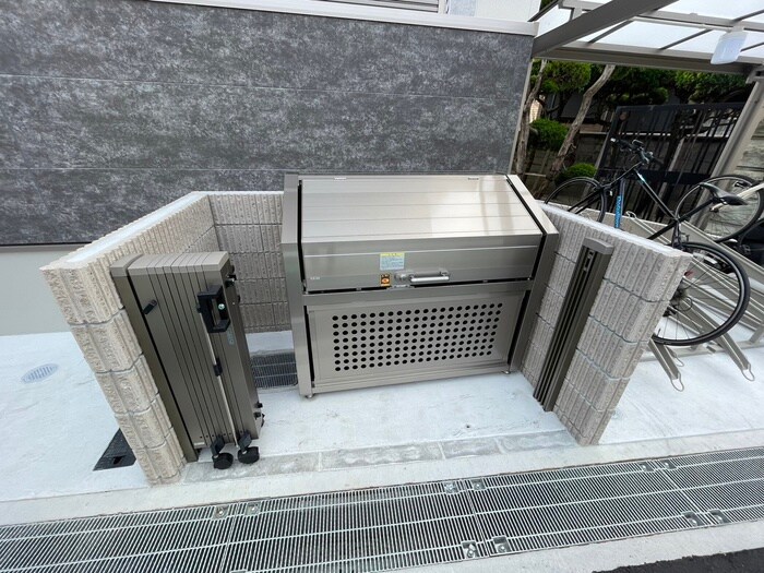 物件外観写真6　(建物設備)