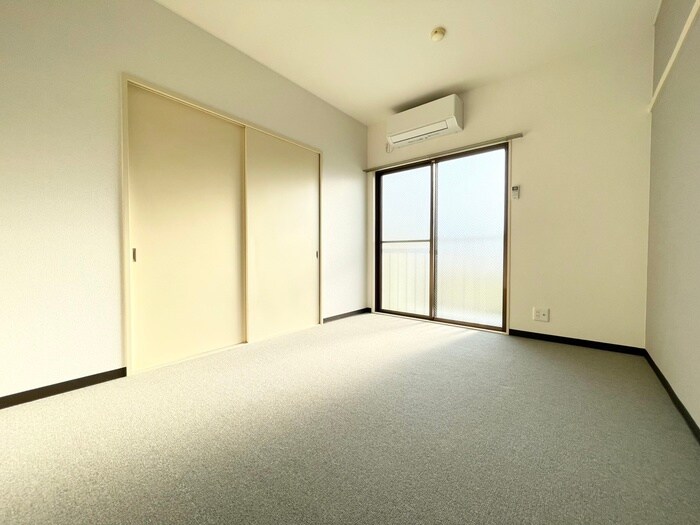 物件内観写真11　(居室)