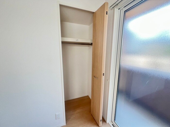 物件内観写真13　(収納)