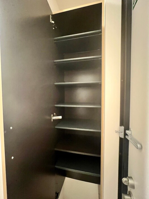 物件内観写真16　(靴箱)