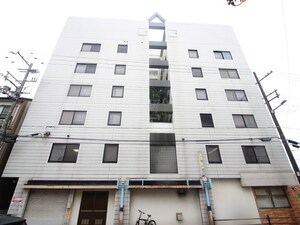 オカダ本館ビル外観写真