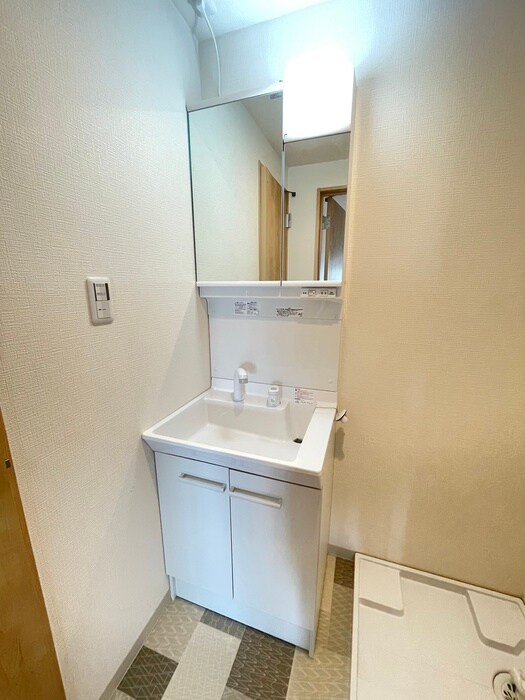 物件内観写真10　(洗面)